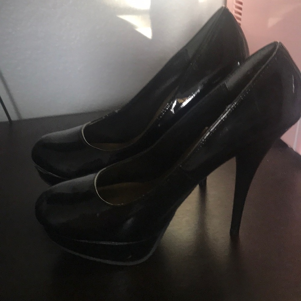 Black heels